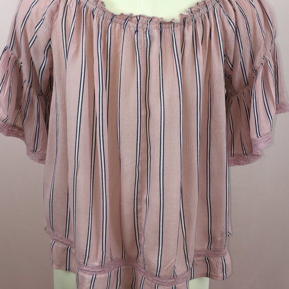 AMERICAN EAGLE OUTFITTERS STRIPPED TOP - Picture 5 of 6